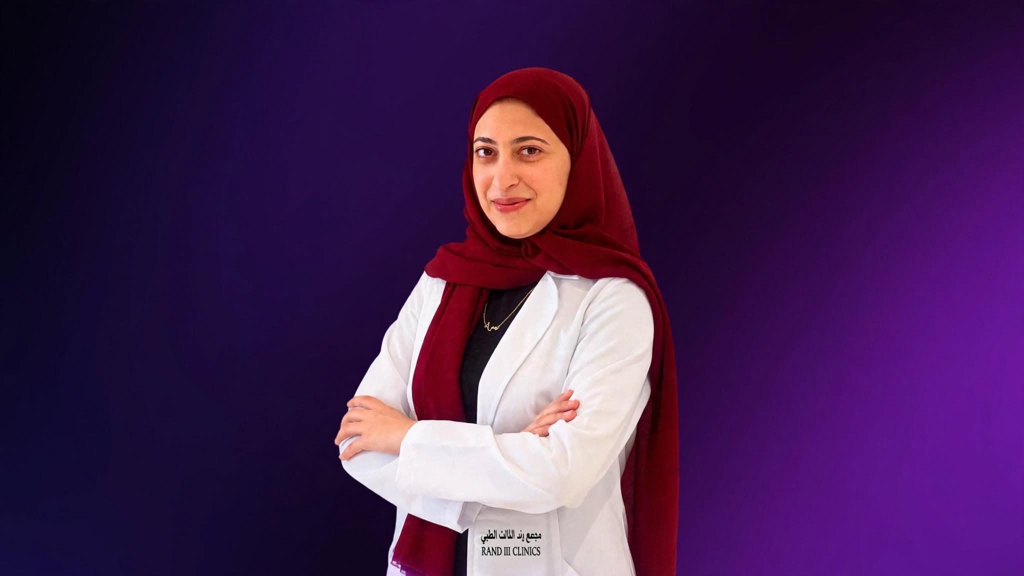 عضو في الفريق الطبي لمجمع رند الثالث الطبي